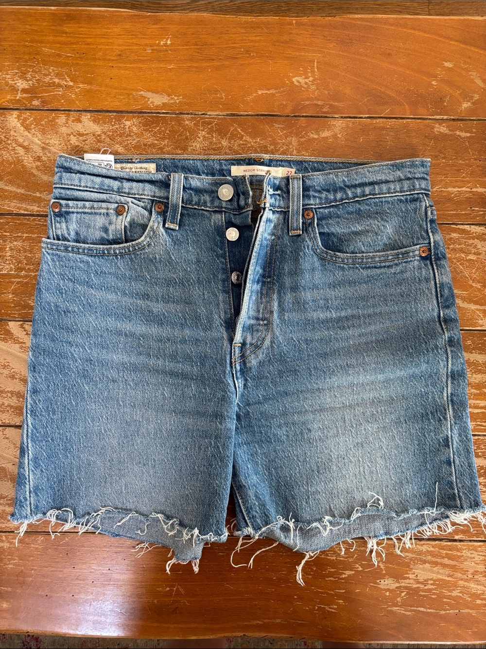 Levi’s wedgie shorts